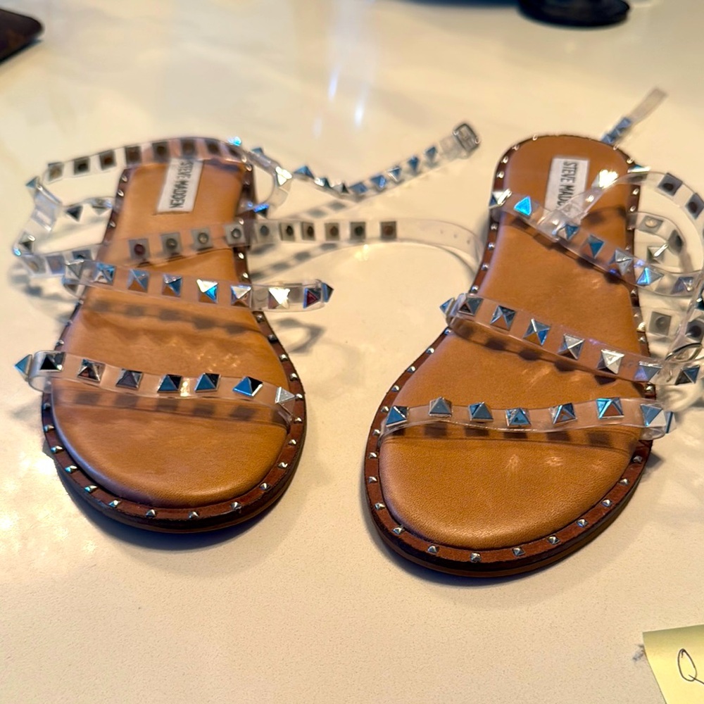 Steve Madden Silver Studded Tan Sandals